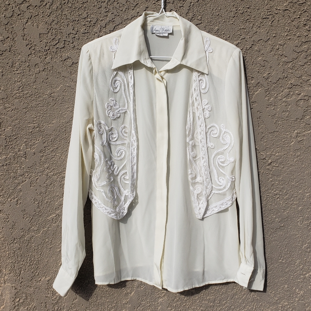 Anna Christie Vintage Blouse w Mesh Vest front